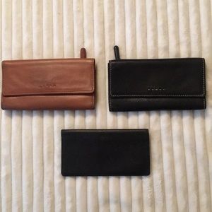 Lot of 2 Fossil wallets